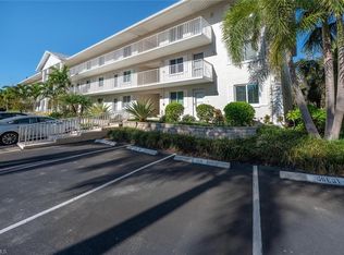 3021 Sandpiper Bay Cir APT E206, Naples, FL 34112