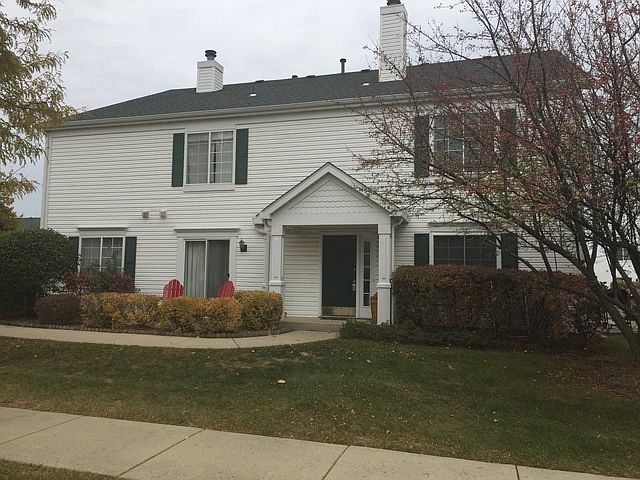 1st image of 746 Fieldcrest Dr Unit A