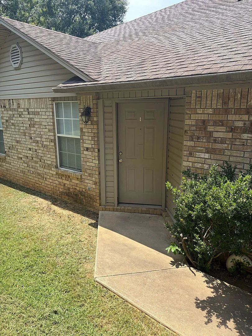 M. Pate - 1115(CBC) — Photo 1