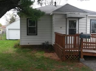 728 Bayliss Ave, Beloit, WI 53511