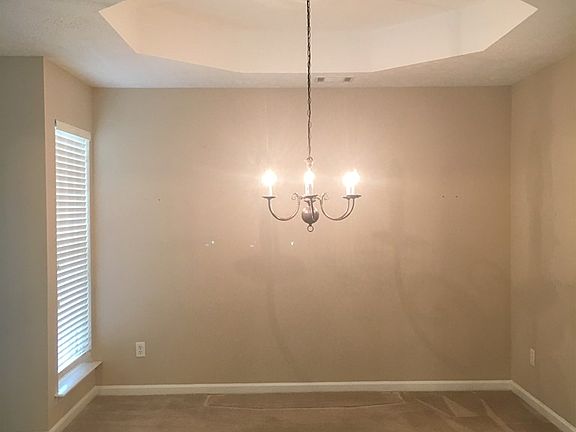 4th image of 1214 Watsonia Dr