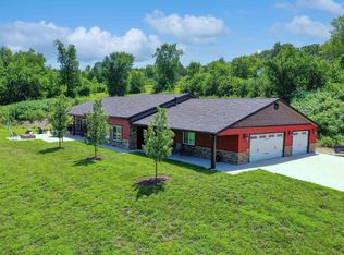 6828 NW Elmont Rd, Topeka, KS 66618