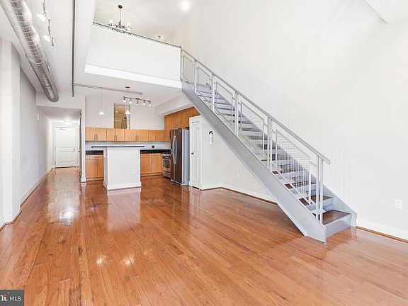 5th image of 1390 Kenyon St NW APT 329