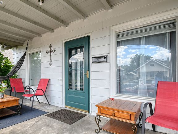 607 SW Court Ave Pendleton OR 97801 MLS #24580271 Zillow 607 SW Court Ave Pendleton OR 97801 MLS #24580271 Zillow