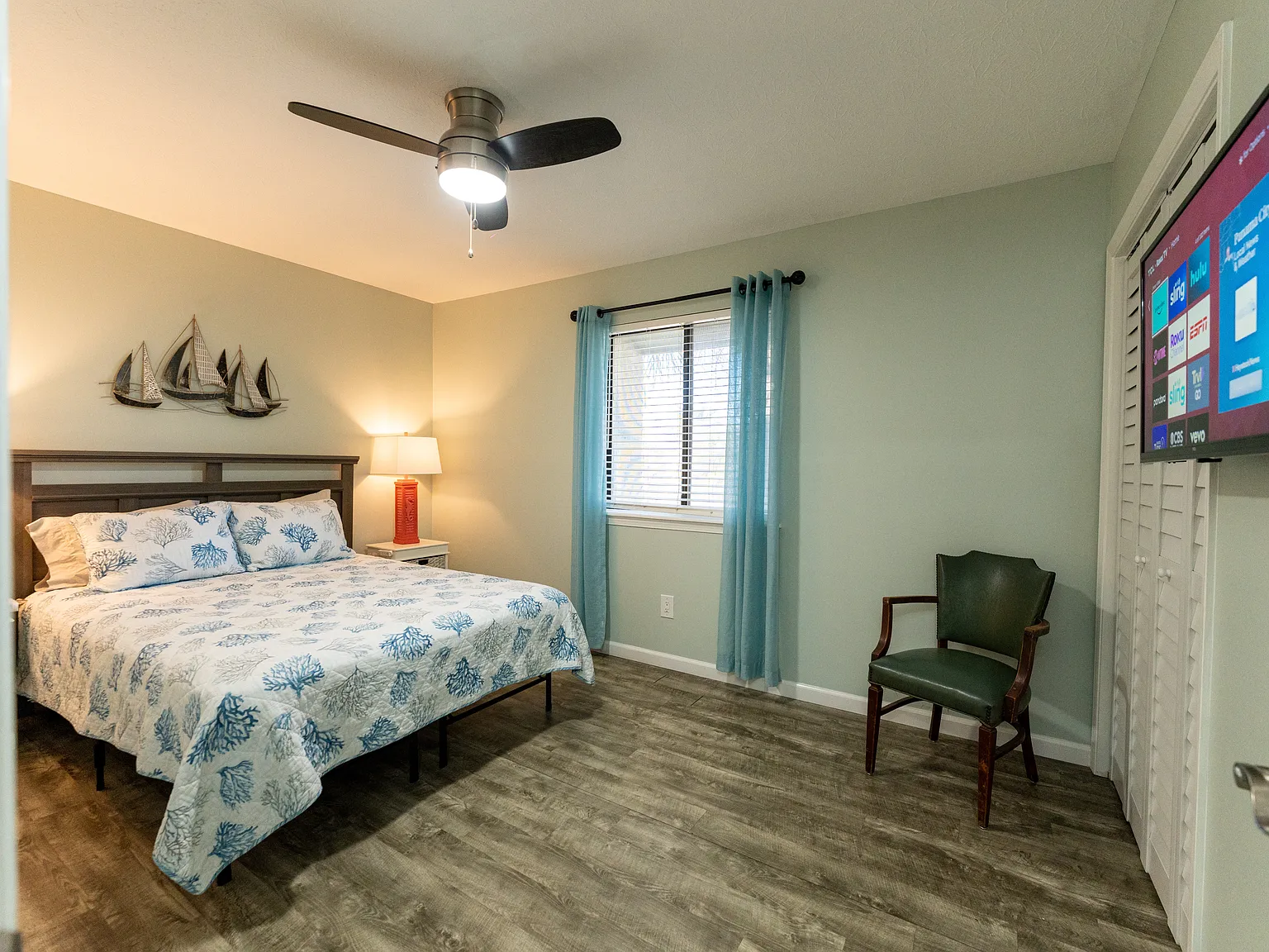 2 bed, 1338 sqft, $2,800 — Photo 3