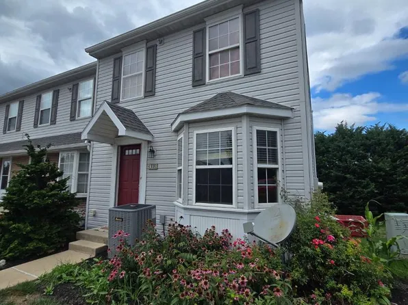 313 Cherry St #16, Red Lion, PA 17356