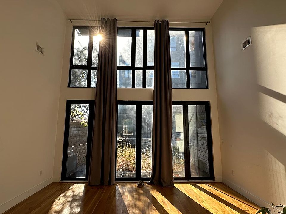 1st image of 102 Somers St #1B