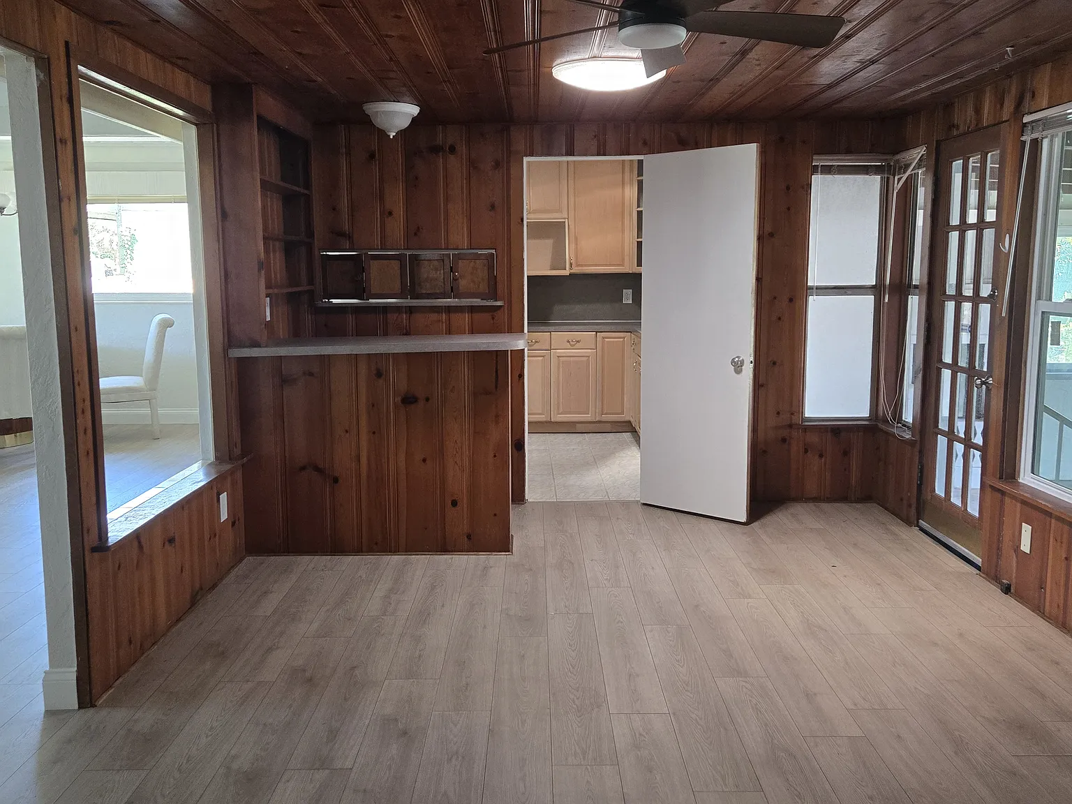 2 bed, 1316 sqft, $2,400 — Photo 4