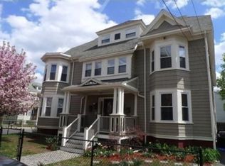 4 Holton St, Medford, MA 02155