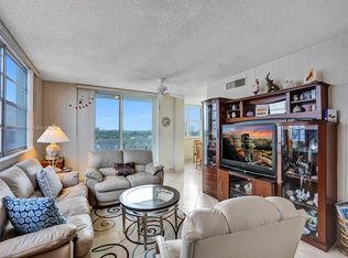 3113 S Ocean Dr APT 710, Hallandale Beach, FL 33009