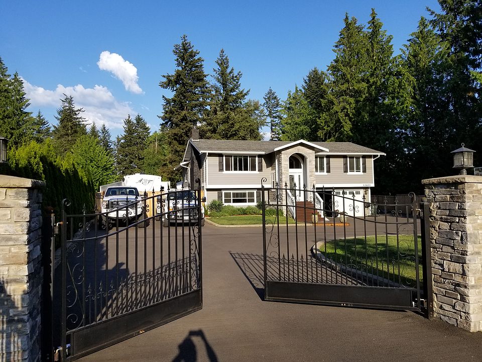 1st image of 12411 86th Ave E