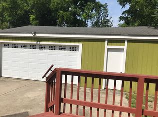 121 Horton St, Hammonton, NJ 08037