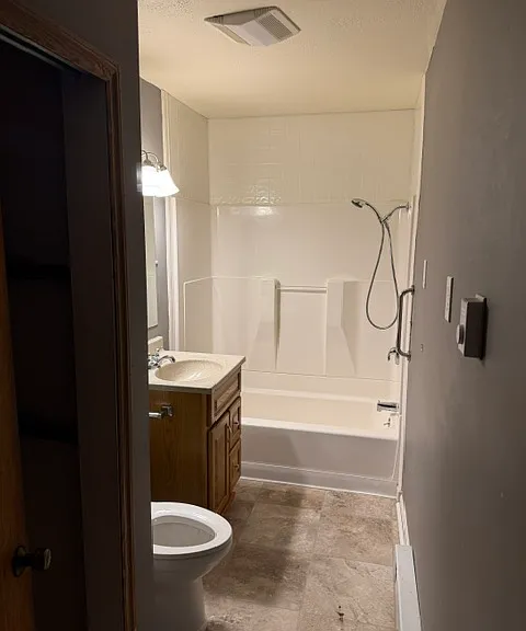 421 S Mountain Blvd — Photo 21