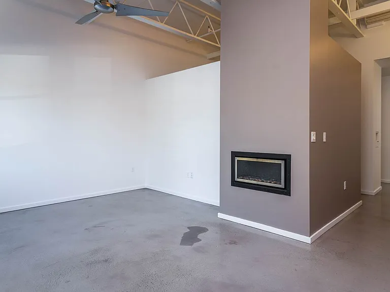 3531 NE 15th Ave — Photo 12