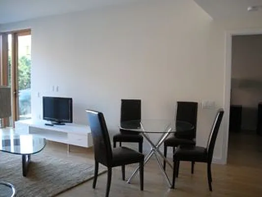 Rented by Triumph Property Group | media 14