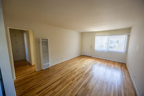 2503 Arlington Ave #C Photo 1