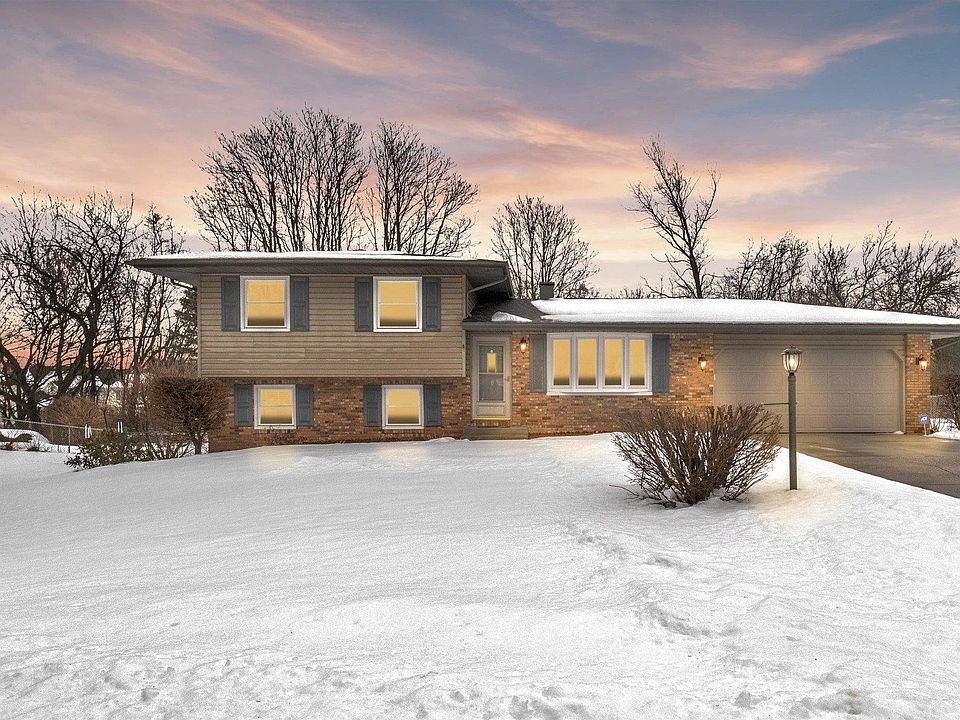 50866 Country Knolls Dr, Granger, IN 46530 Zillow