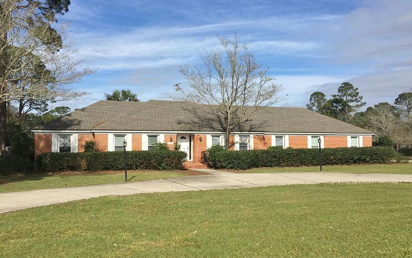 1st image of 373 SW Harmony Ln