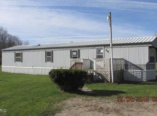 4690 Cole Rd, Fenwick, MI 48834