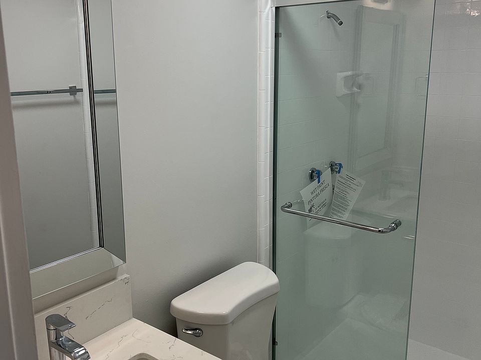 Secondary bathroom