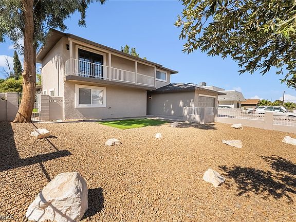 4th image of 2856 Natalie Ave