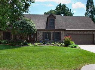 7755 Arbor Ridge Dr, Newburgh, IN 47630