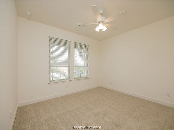 4th image of 4711 Coral River Rd