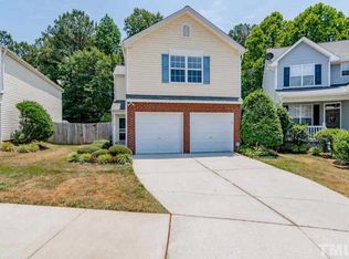 920 Stinson Ave, Holly Springs, NC 27540