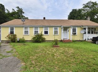 64-66 Farragut St, Springfield, MA 01104