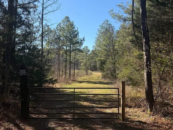 Saint Augustine Dr, Pearl, MS 39208