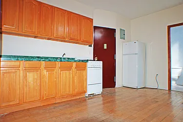 Rented by Best Apartments North Inc