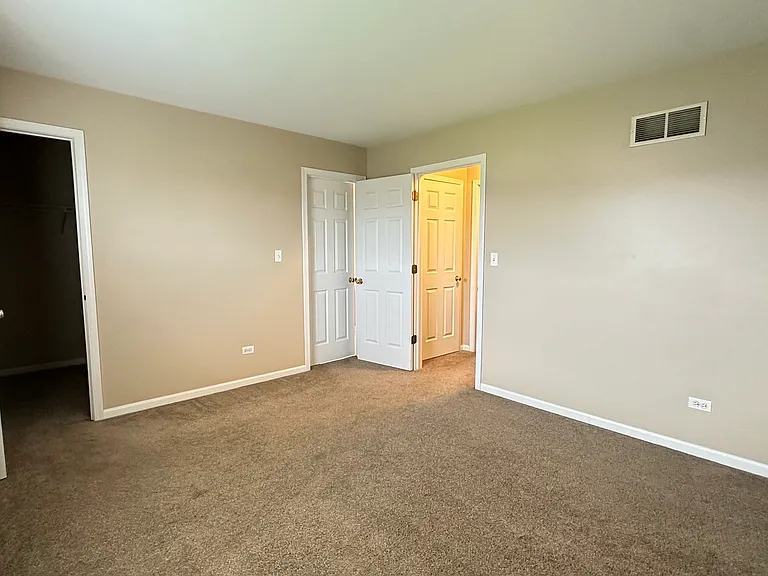 2159 Henning Pl — Photo 29