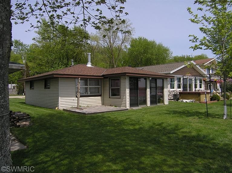 1st image of 2244 Parker Dr