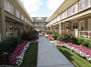 9010 Atlantic Ave APT 104, Margate, NJ 08402