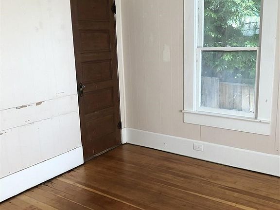 3rd image of 4646 Nebo Dr