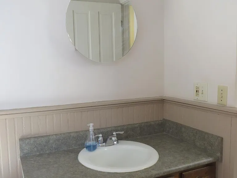 35 Green St #1 — Photo 15