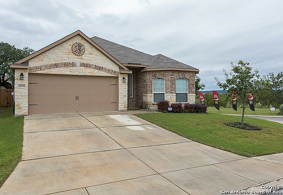 3rd image of 8019 Oxbow Way