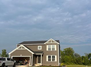 102 Forest Way, Davisburg, MI 48350