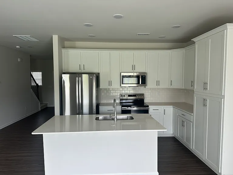 5137 Tommy Ln — Photo 9