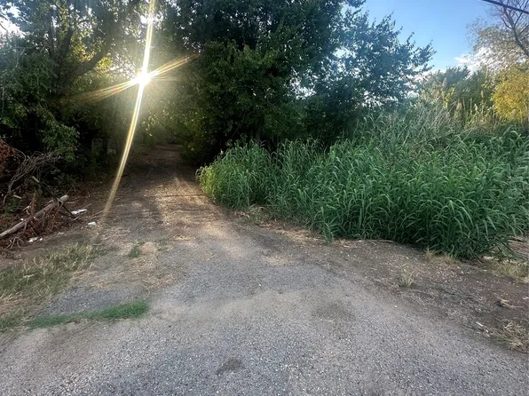 5851 Fm 663, Midlothian, TX 76065