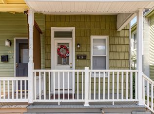 129 E Lincoln Ave, Lititz, PA 17543