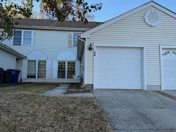 36 Winstead Dr, Westampton, NJ 08060