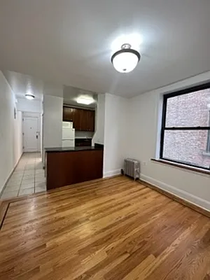 Rented by Axxess Realty Group | media 32