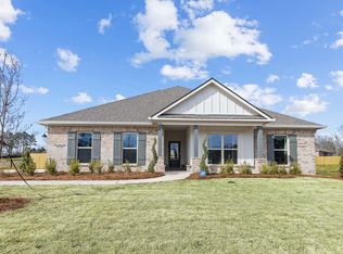 510 Bridgeway St, Canton, MS 39046
