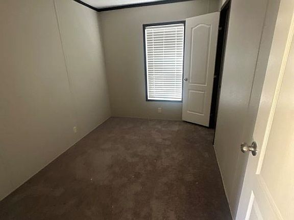 5th image of 91 Little Ln