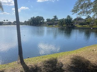 8960 Palm Tree Ln, Hollywood, FL 33024