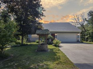 2630 E Croton Dr, Newaygo, MI 49337