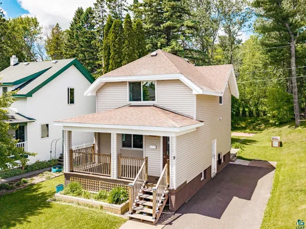 9 Saint Louis Ct, Duluth, MN 55808
