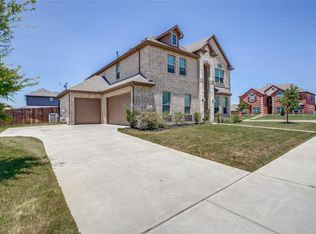 717 Dover Dr, Midlothian, TX 76065