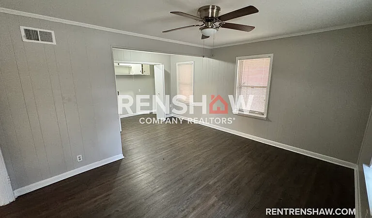 1379 Rolling Hills Dr — Photo 8